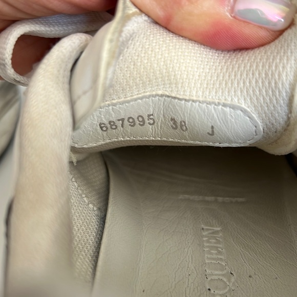 Alexander McQueen sprint runner trainers - Picture 9 of 13